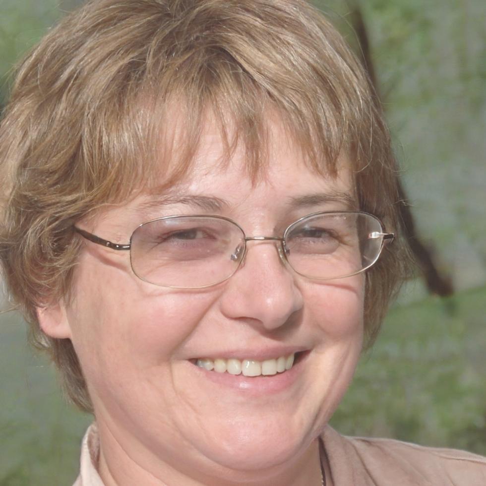 Elena Kowalski, Senior Network Engineer